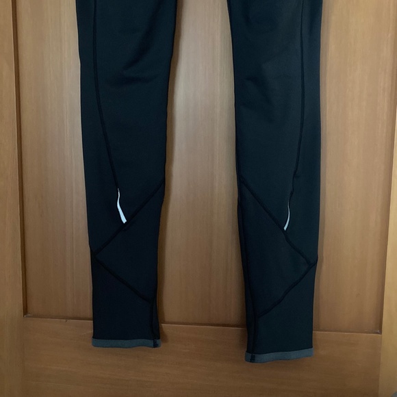 Patagonia Peak Mission Black Thermal Tights - Women's XS - Picture 8 of 9